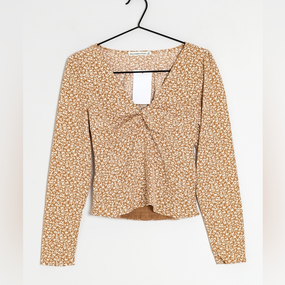 Abercrombie and fitch beige blouse